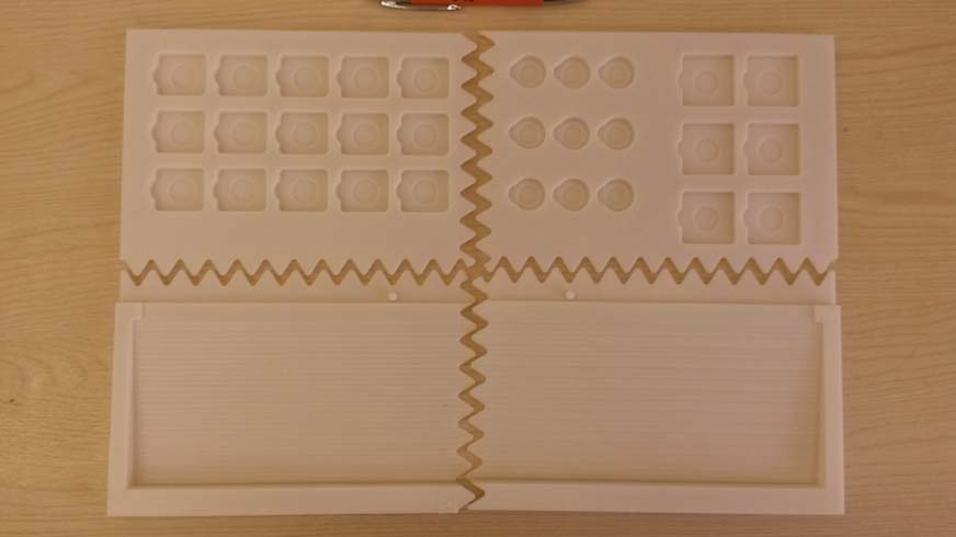 3D block in cut into 4 parts